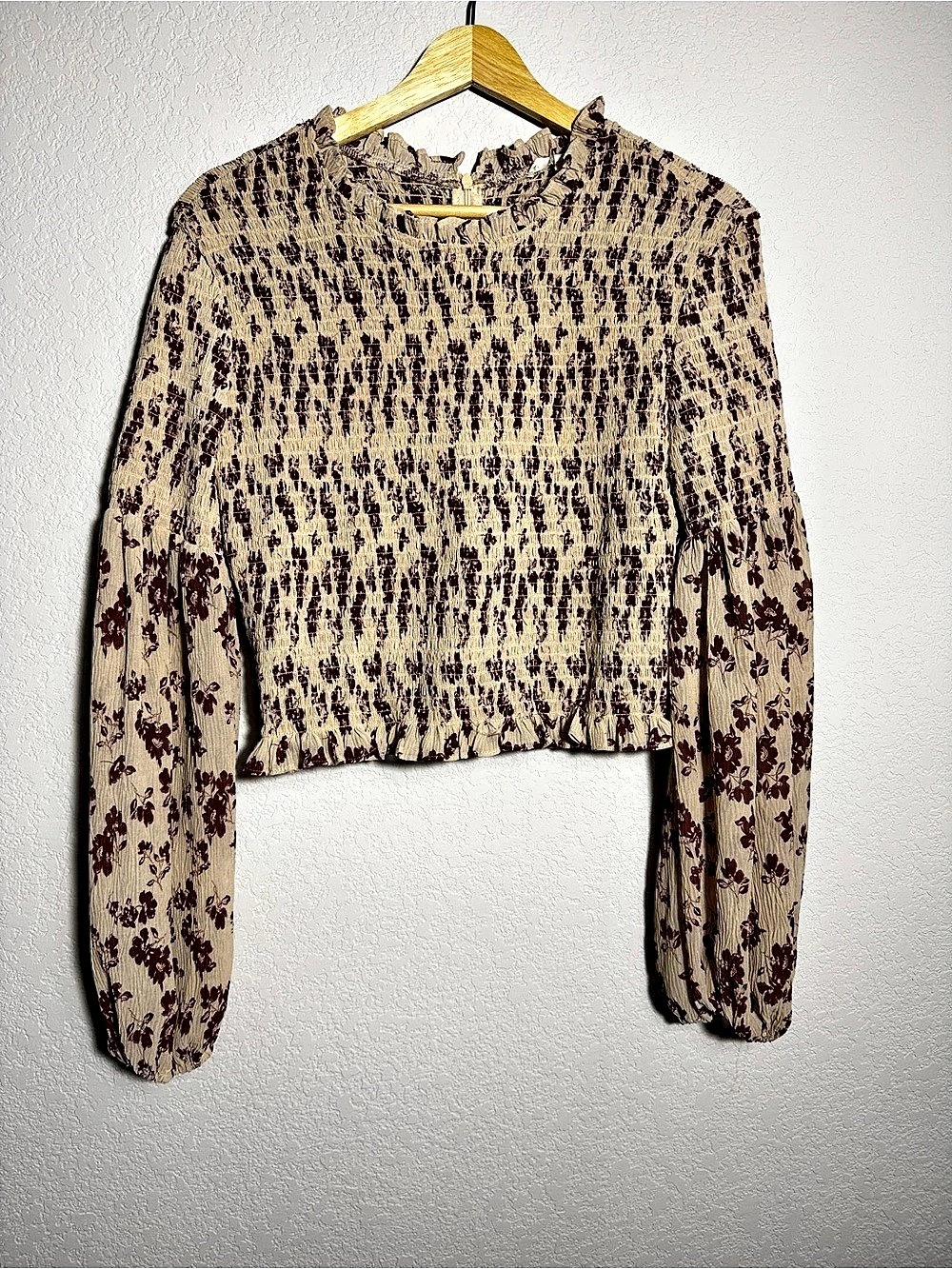 Grade and gather Smocked Blouse in Brown & Cream Size Large cottagecore boho
